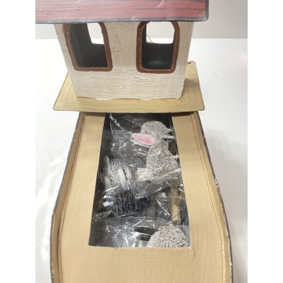 Noah’s Ark Tin boat Ark with Animals and ladder Decoration Brand New - Picture 13 of 15